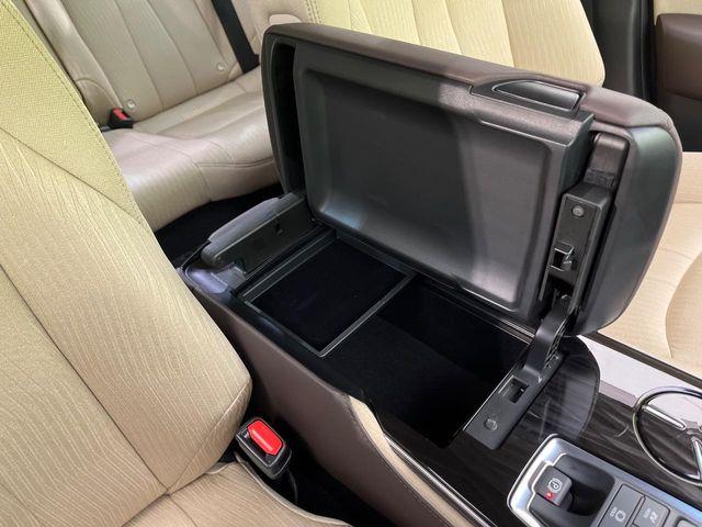 クラウンハイブリッド(新潟県新潟市南区)