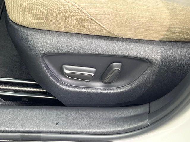 クラウンハイブリッド(新潟県新潟市南区)