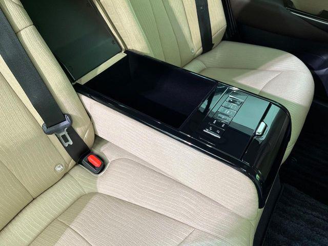 クラウンハイブリッド(新潟県新潟市南区)