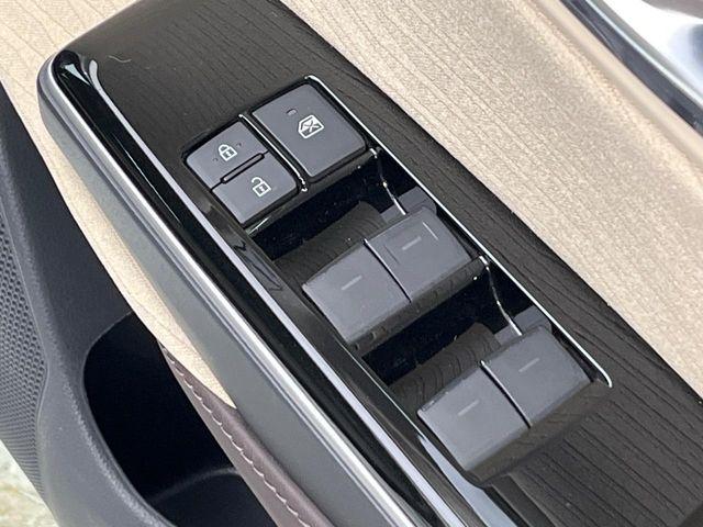 クラウンハイブリッド(新潟県新潟市南区)