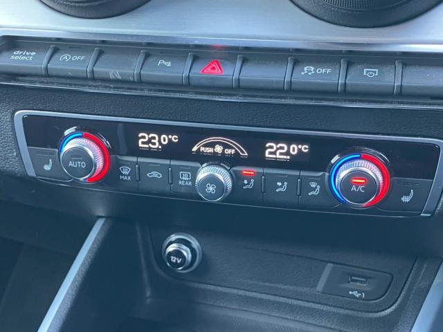 アウディQ2(新潟県新潟市東区)