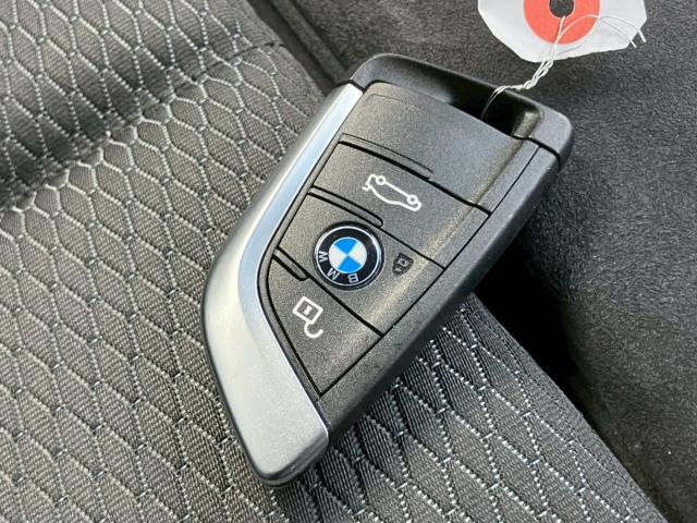 BMW X2(新潟県新潟市東区)