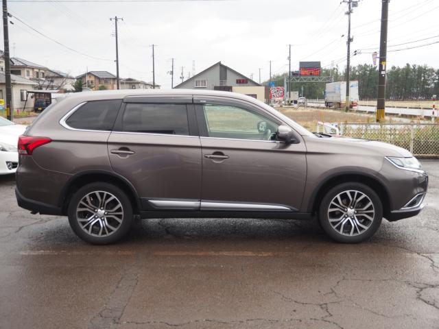 アウトランダー(新潟県燕市)