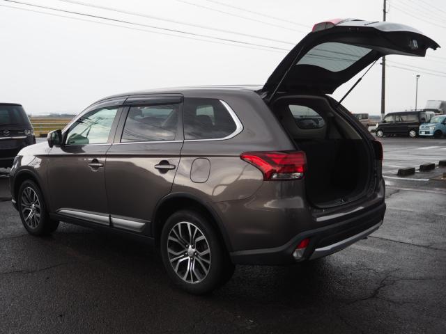 アウトランダー(新潟県燕市)