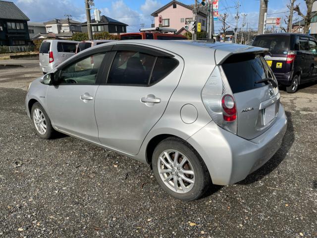 板金塗装も格安で承ります。外装が気になる方は別途見積りいたします。詳しくは来店時ご確認ください☆カスタム・追加メンテ・タイヤ組換・自動車保険などもお気軽にご相談ください。