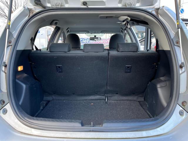 板金塗装も格安で承ります。外装が気になる方は別途見積りいたします。詳しくは来店時ご確認ください☆カスタム・追加メンテ・タイヤ組換・自動車保険などもお気軽にご相談ください。