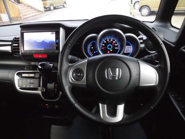 N_BOXカスタム(新潟県新潟市秋葉区)