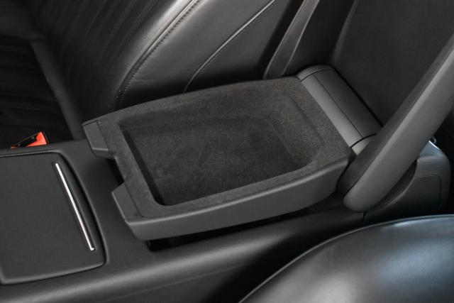 アウディ A7スポーツバック(新潟県新潟市西区)