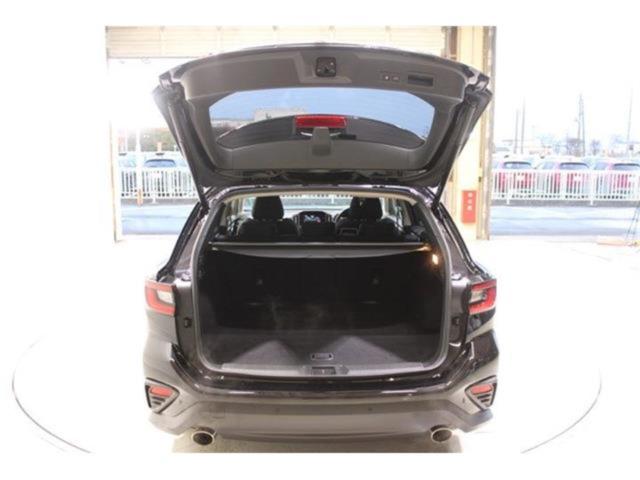 レヴォーグ(新潟県新潟市東区)