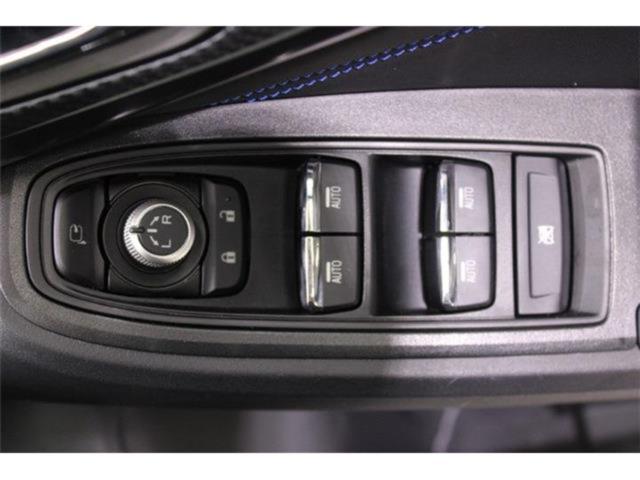 レヴォーグ(新潟県新潟市東区)