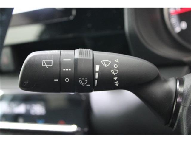 ヴォクシー(新潟県新潟市東区)