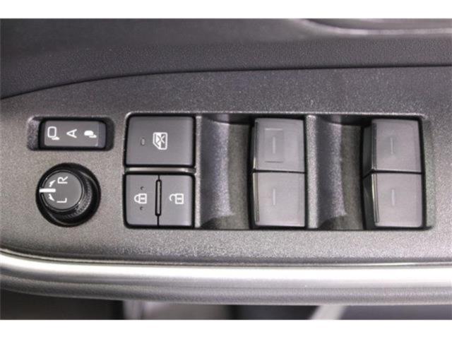 ヴォクシー(新潟県新潟市東区)