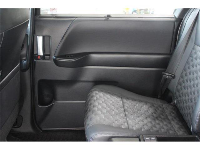 ヴォクシー(新潟県新潟市東区)