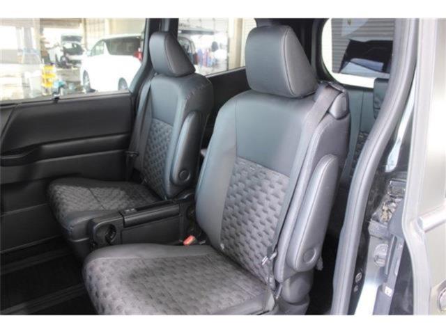 ヴォクシー(新潟県新潟市東区)