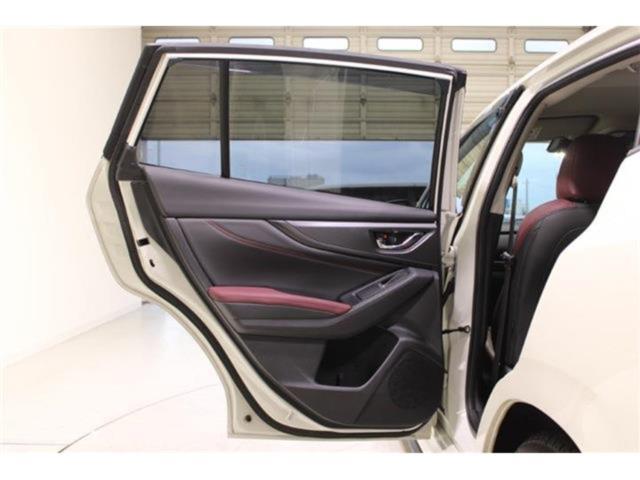 レヴォーグ(新潟県新潟市東区)