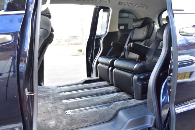 オデッセイ(新潟県新潟市西区)