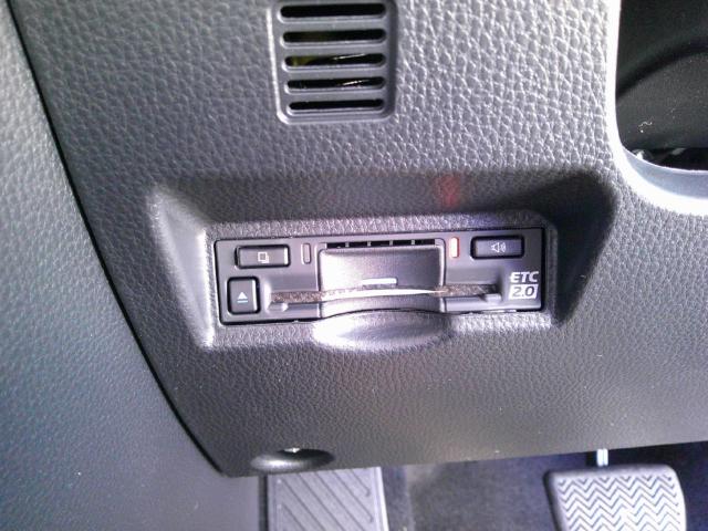 ヴォクシーハイブリッド(新潟県五泉市)