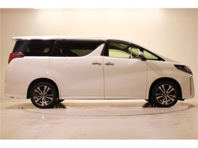 アルファード(新潟県新潟市東区)