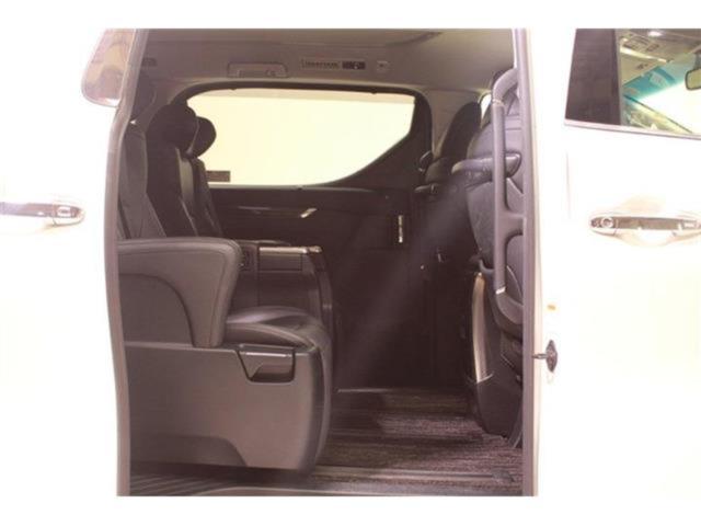 アルファード(新潟県新潟市東区)