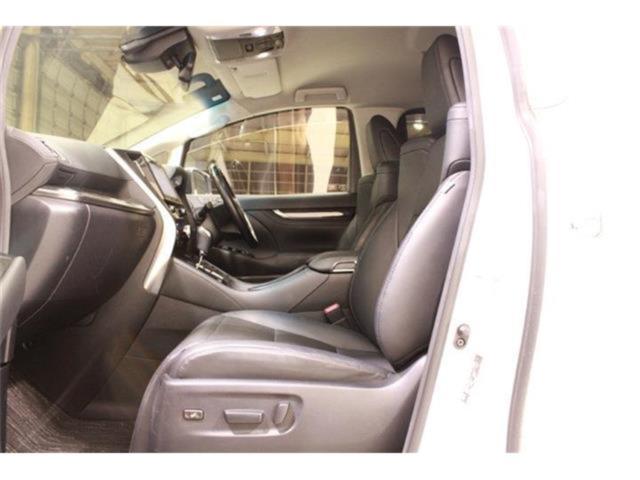 アルファード(新潟県新潟市東区)