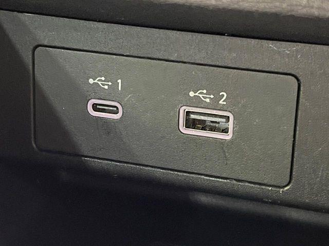 アウトランダーPHEV(新潟県長岡市)