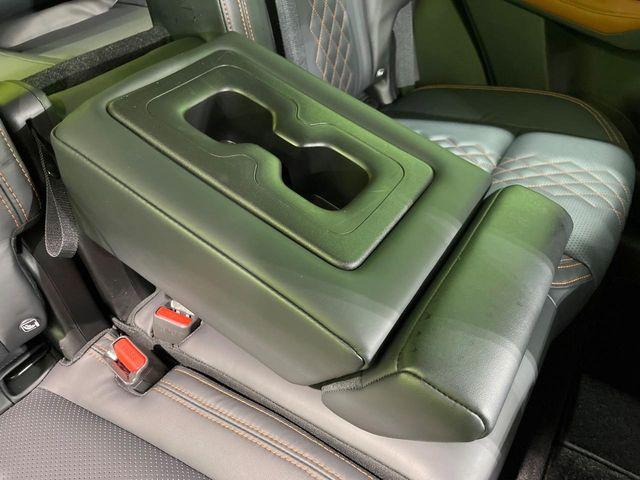 アウトランダーPHEV(新潟県長岡市)