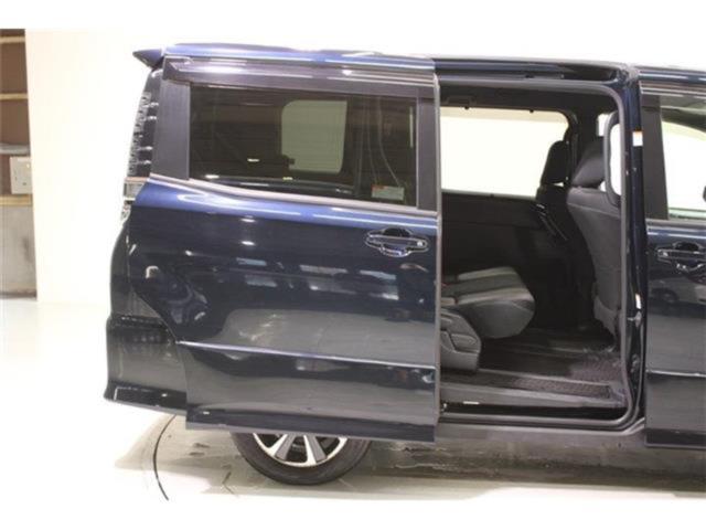 ヴォクシー(新潟県新潟市東区)