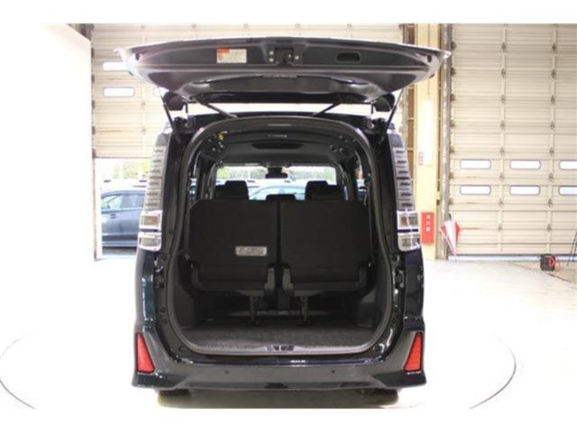 ヴォクシー(新潟県新潟市東区)