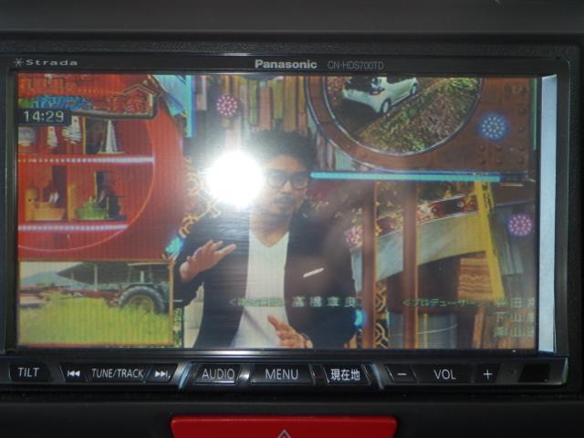 ・4WD<br>・両側スライドドア<br>・新品タイヤ付き<br>・社外HDDナビ(CD/DVD再生可)<br>・フルセグTV<br>・横滑り防止機能<br>・オートエアコン<br>・ミラーヒーター<br>・スマートキー<br><br><br> 等、装備充実の一台です!<br><br> 是非一度現車を確認しにご来店頂ければと思います!