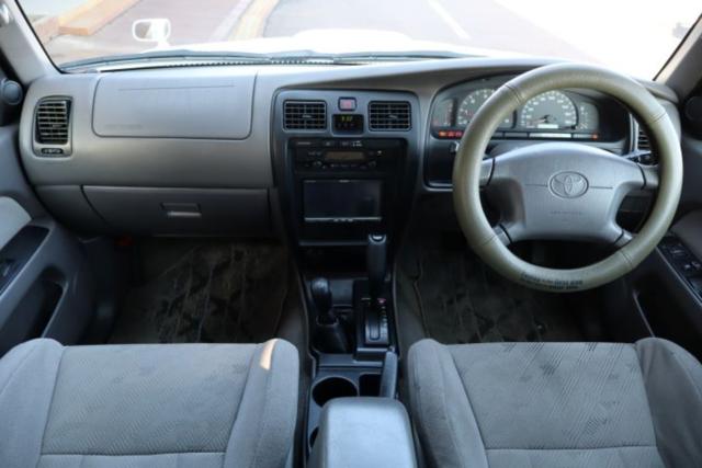 ハイラックスサーフ（新潟県新潟市中央区）画像14