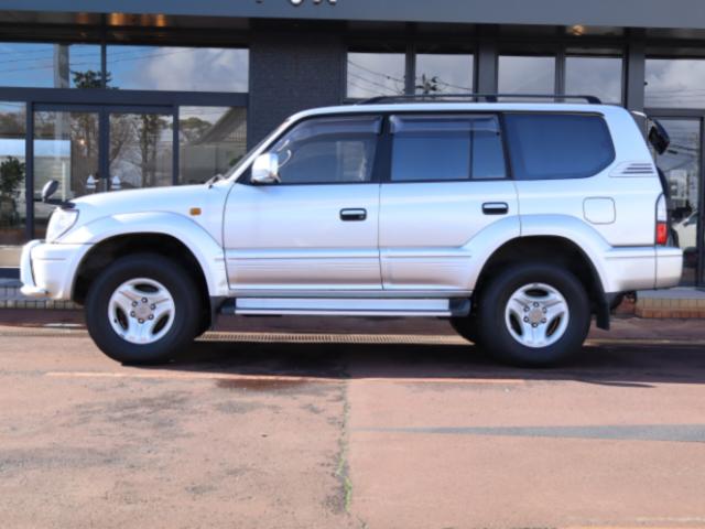 ランドクルーザープラド（新潟県新潟市中央区）画像3