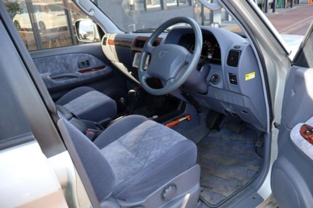 ランドクルーザープラド（新潟県新潟市中央区）画像13