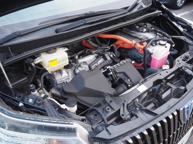 当社では入庫時にアイドリングチェック、試乗、装備品の確認を行っております♪