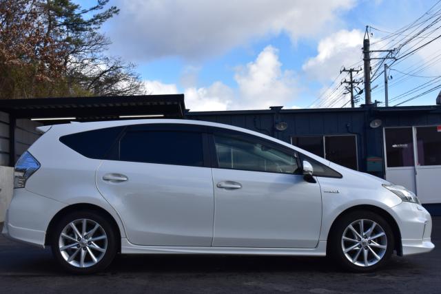 プリウスα(新潟県新潟市西区)