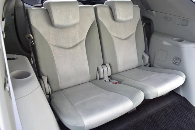 プリウスα(新潟県新潟市西区)