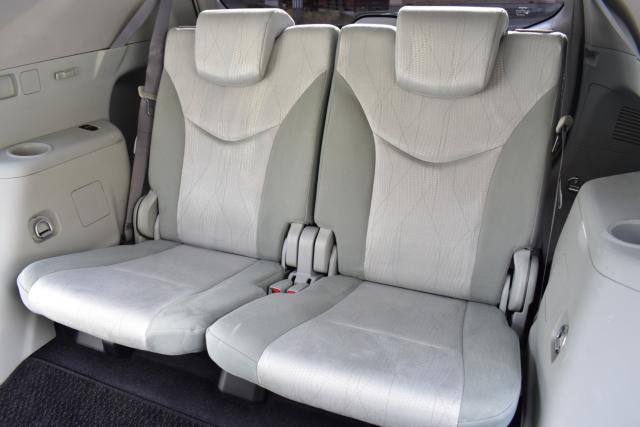 プリウスα(新潟県新潟市西区)