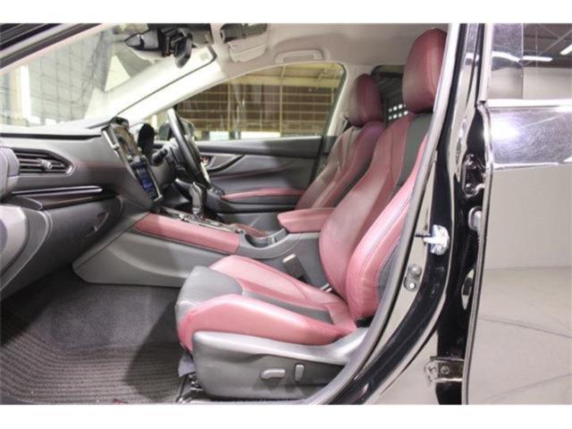 レヴォーグ(新潟県新潟市東区)