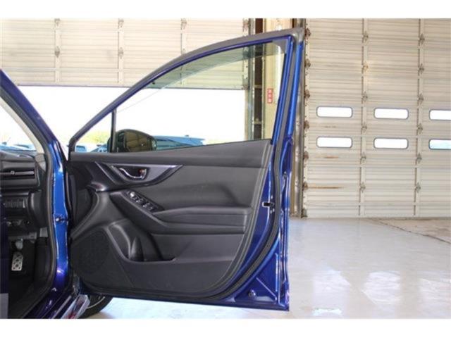 レヴォーグ(新潟県新潟市東区)