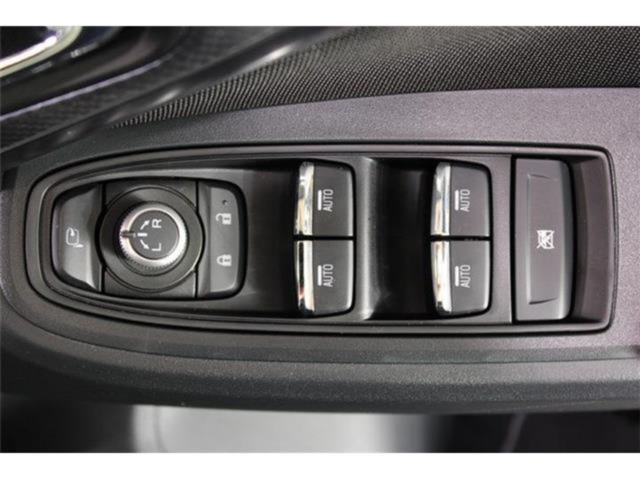 レヴォーグ(新潟県新潟市東区)