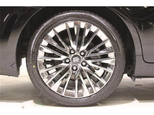 クラウンハイブリッド(新潟県新潟市東区)