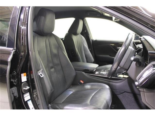 クラウンハイブリッド(新潟県新潟市東区)