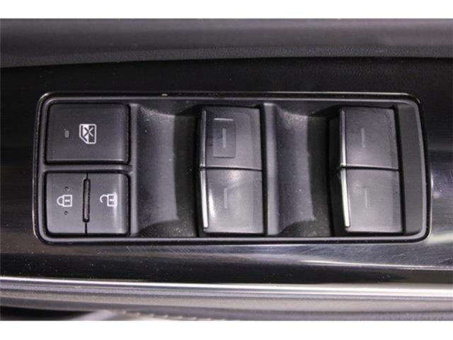 クラウンハイブリッド(新潟県新潟市東区)