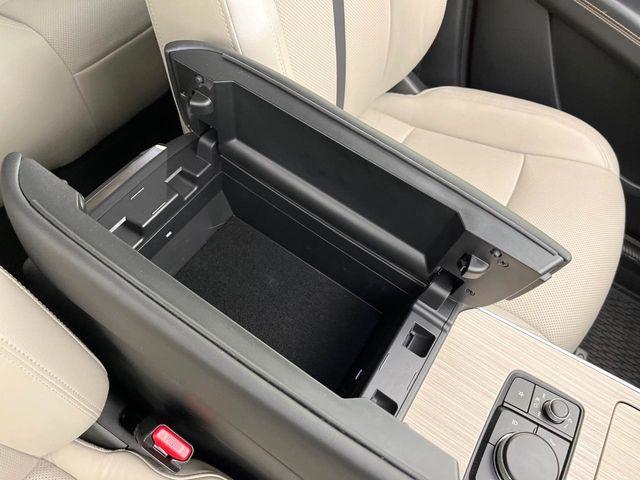 CX-60（新潟県新潟市東区）