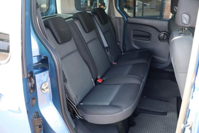 ルノー カングー(新潟県新潟市中央区)