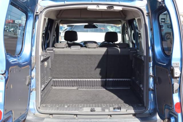 ルノー カングー(新潟県新潟市中央区)