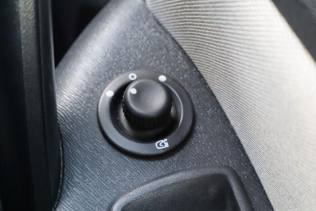 ルノー カングー(新潟県新潟市中央区)