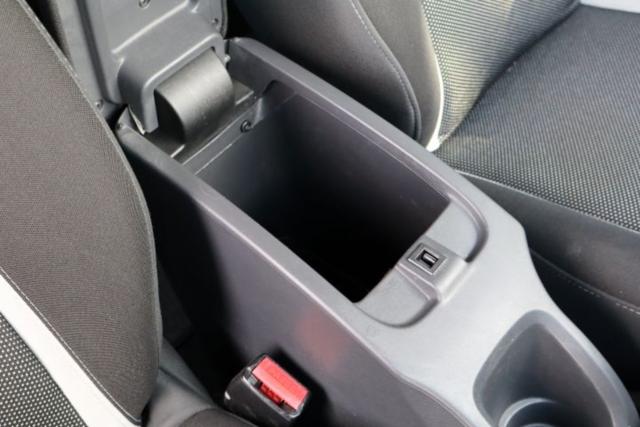 ルノー カングー(新潟県新潟市中央区)