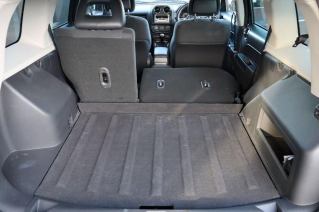 ジープ・パトリオット(新潟県新潟市中央区)