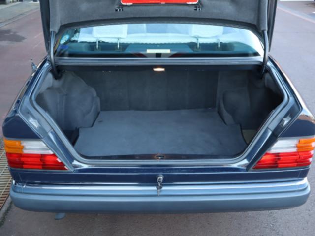 メルセデス ベンツ ミディアムクラス(新潟県新潟市中央区)