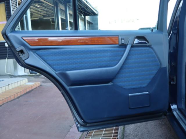 メルセデス ベンツ ミディアムクラス(新潟県新潟市中央区)